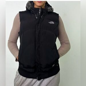 The north face woman’s vest